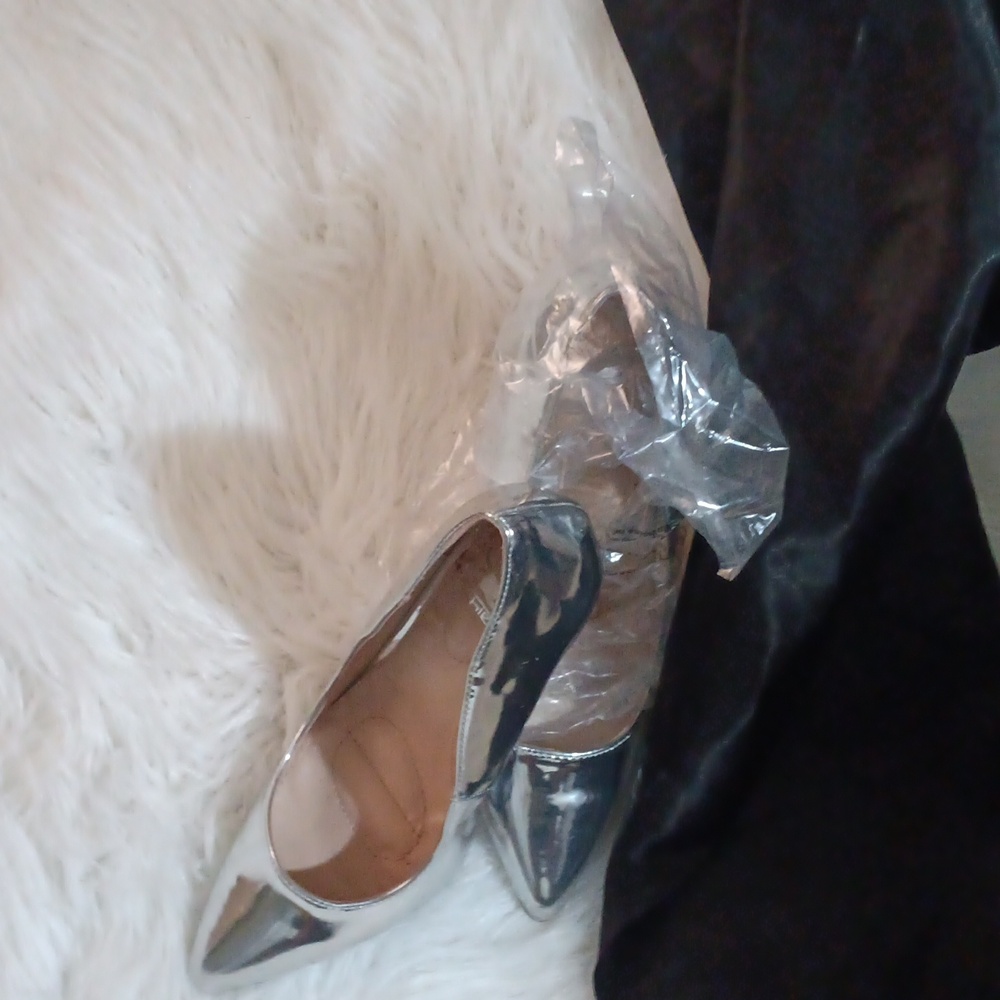 Silver Metallic High Hill Pumps
